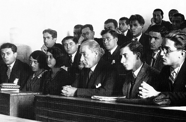 Atatürk'ü Anma, Gençlik ve Spor Bayramı