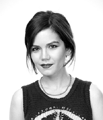 İpek Arnas'la "2 Ters 1 Düz"