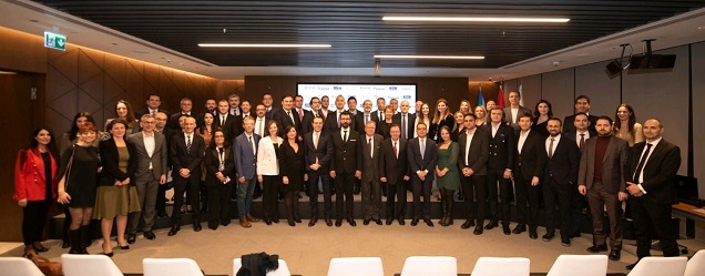 SOCAR Energy School İlk Mezunlarını Verdi