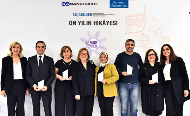 Over 10 years, the Purple Certificate Program reached almost 3500 teachers in 17 provinces