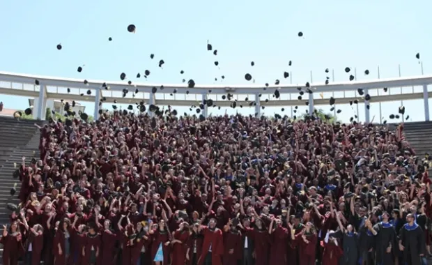 Commencement Days and Ceremony Date