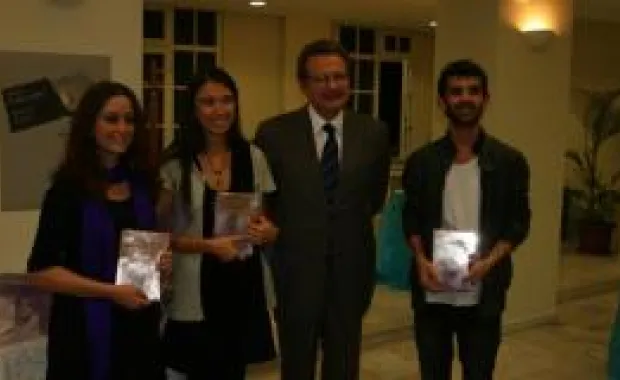Dicle Koğacıoğlu Article Awards Given