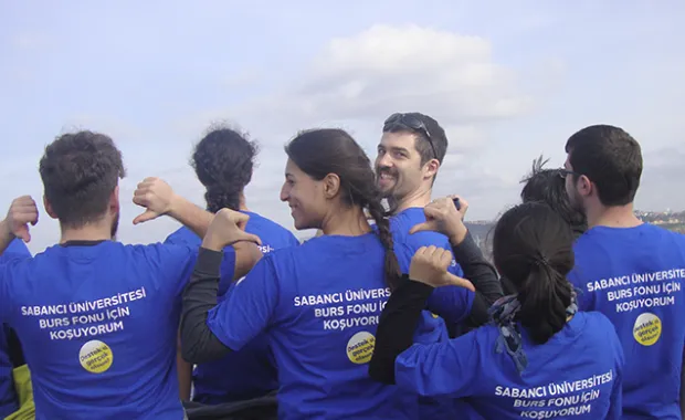 We run for our successful students in financial need!