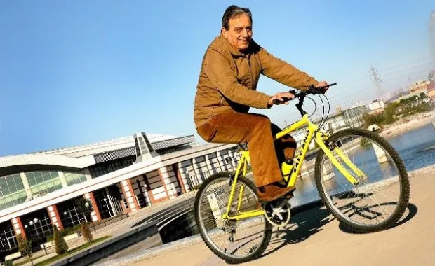 You can donate to the SU Scholarship Fund in memory of Tosun Terzioğlu!