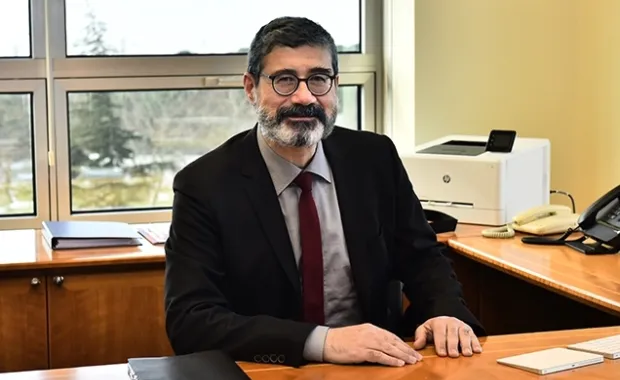 President Yusuf Leblebici Receives University of Illinois Distinguished Alumni Award