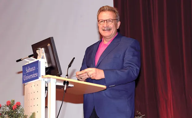 Sabancı Üniversitesi’nde Nihat Berker’e teşekkür töreni