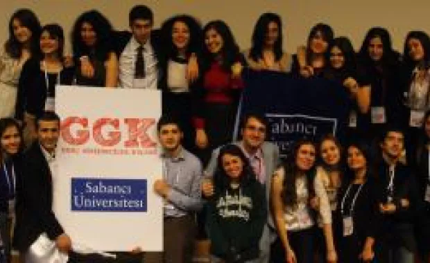 Başarılı İsimler ‘Girişimcilik ve İnovasyon Zirvesi 2011’de Ağırlandı
