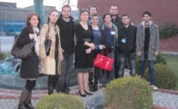 Sabancı Üniversitesi MBA öğrencileri Şişecam’ın Topkapı tesislerini gezdi