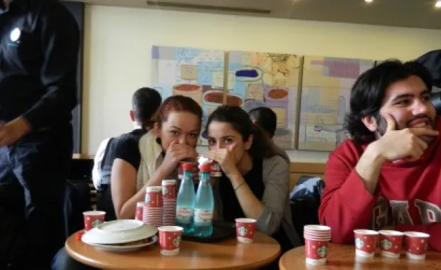 MBA Kulübü Şirket Ziyaretleri kapsamında Starbucks’taydı