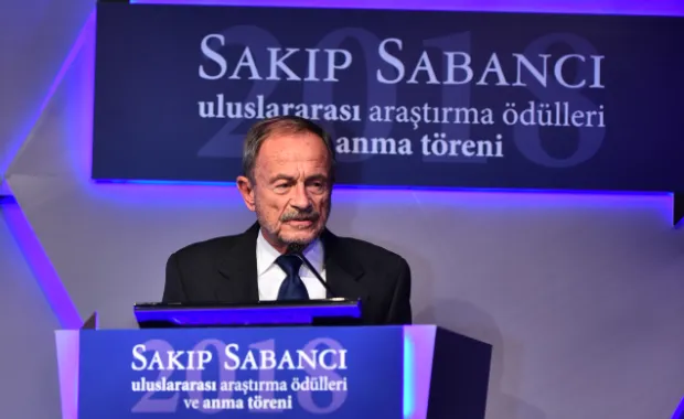2018 Jüri Özel Ödülü Sahibi Adam Przeworski bugün Sabancı Üniversitesi’nde
