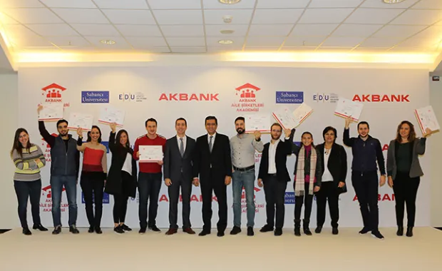Akbank Aile Şirketleri Akademisi ile firmalar gücünü yeni nesillere taşıyor