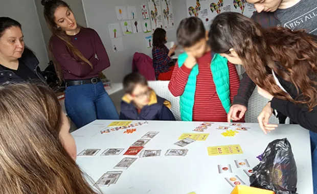 Çocuklar Bienal’de “Neden Olmasın?” dediler