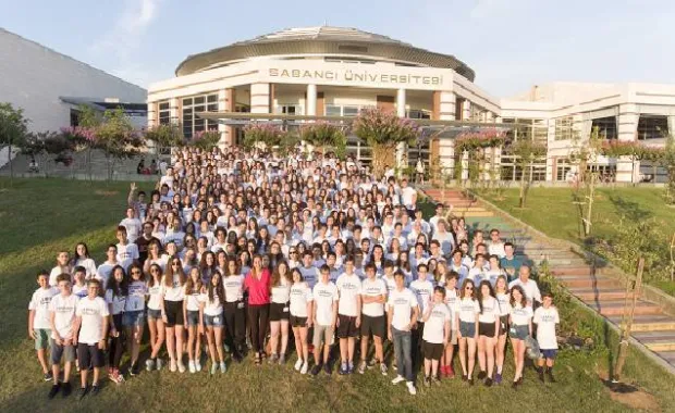 Sabancı Üniversitesi’nden iki yeni yaz okulu