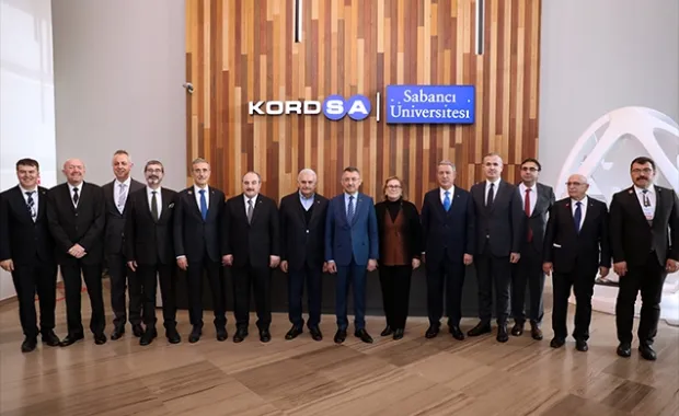 Kompozit Teknolojileri Mükemmeliyet Merkezi devletin zirvesini ağırladı