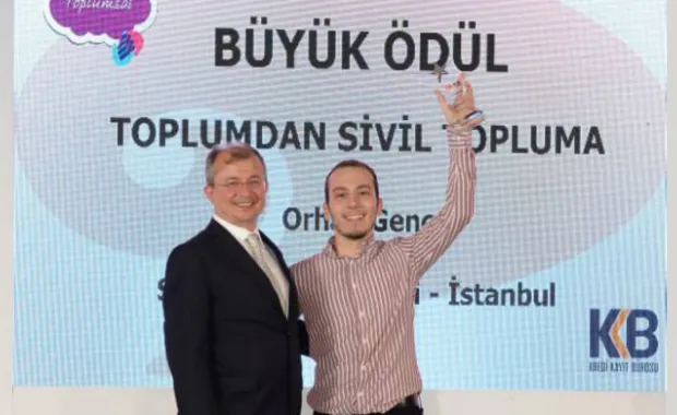 Öğrencimiz Orhan Genç Toplumsal Projeler Büyük Ödülünü Aldı