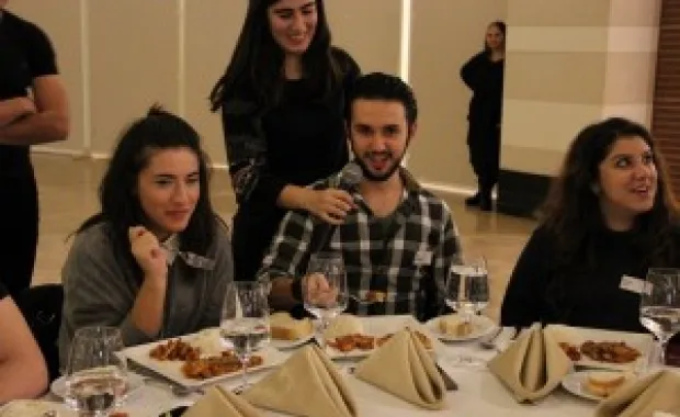 Açlık Şöleni