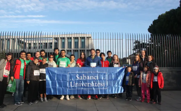 İstanbul Maratonu ile SU Burs Fonuna kaynak yaratıldı!