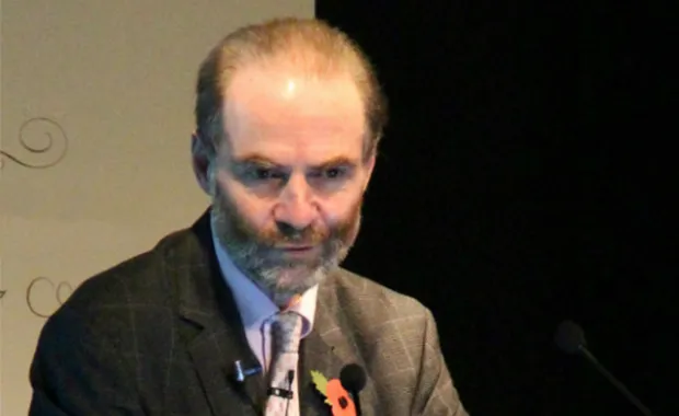 İstanbul’da John Stuart Mill’i Okumak: Timothy Garton Ash ile Söyleşi